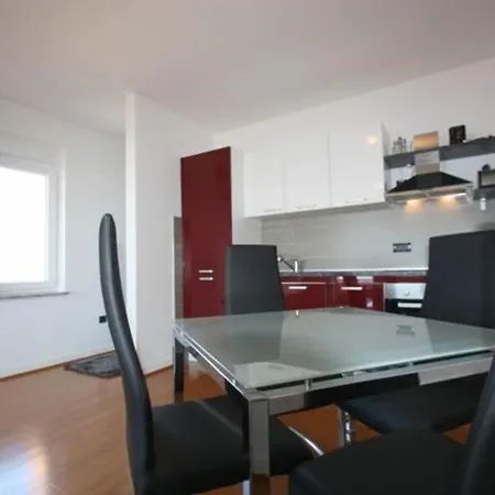 Apartman One-bedroom In Xxx Crikvenica